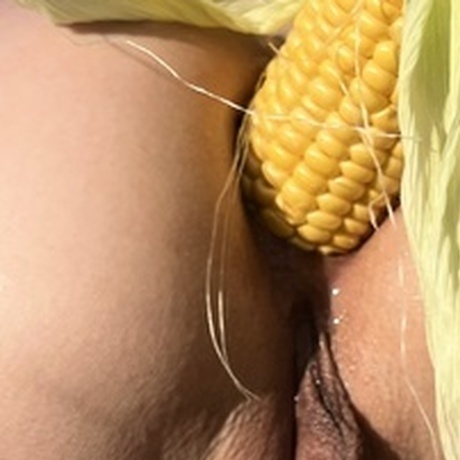 SwingerGirl