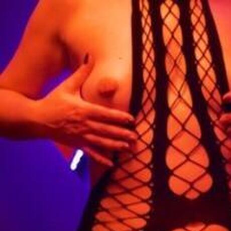SwingerGirl